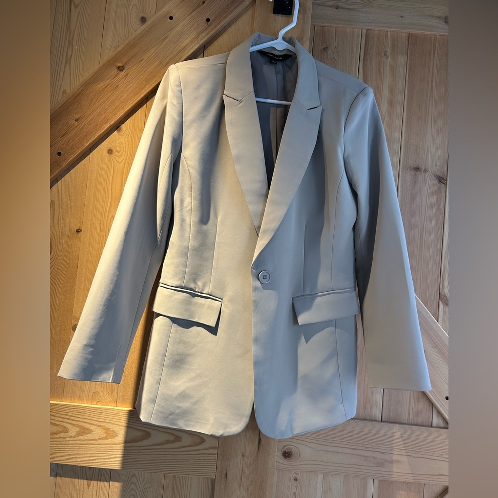 Classic Beige Women Blazer
Wear as Small oversized